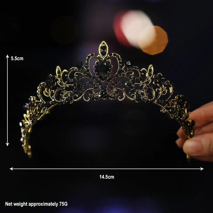 This Bridal Crown Tiara is a beautiful accessory for any special occasion. Crafted with exquisite attention to detail, this tiara promises beauty and durability. Whether for a wedding, a special event, or any other special occasion, this tiara will make an elegant addition.